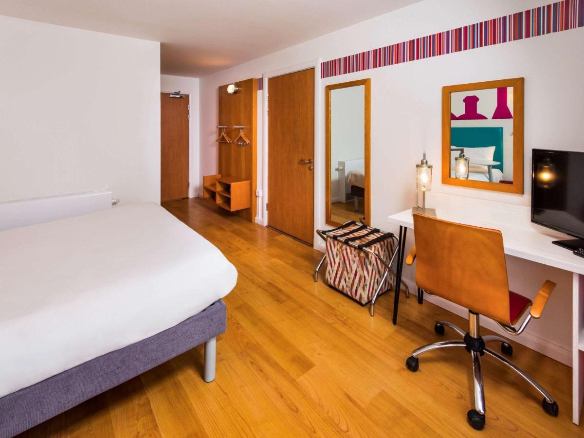Отель Ibis Styles Барнсли Экстерьер фото
