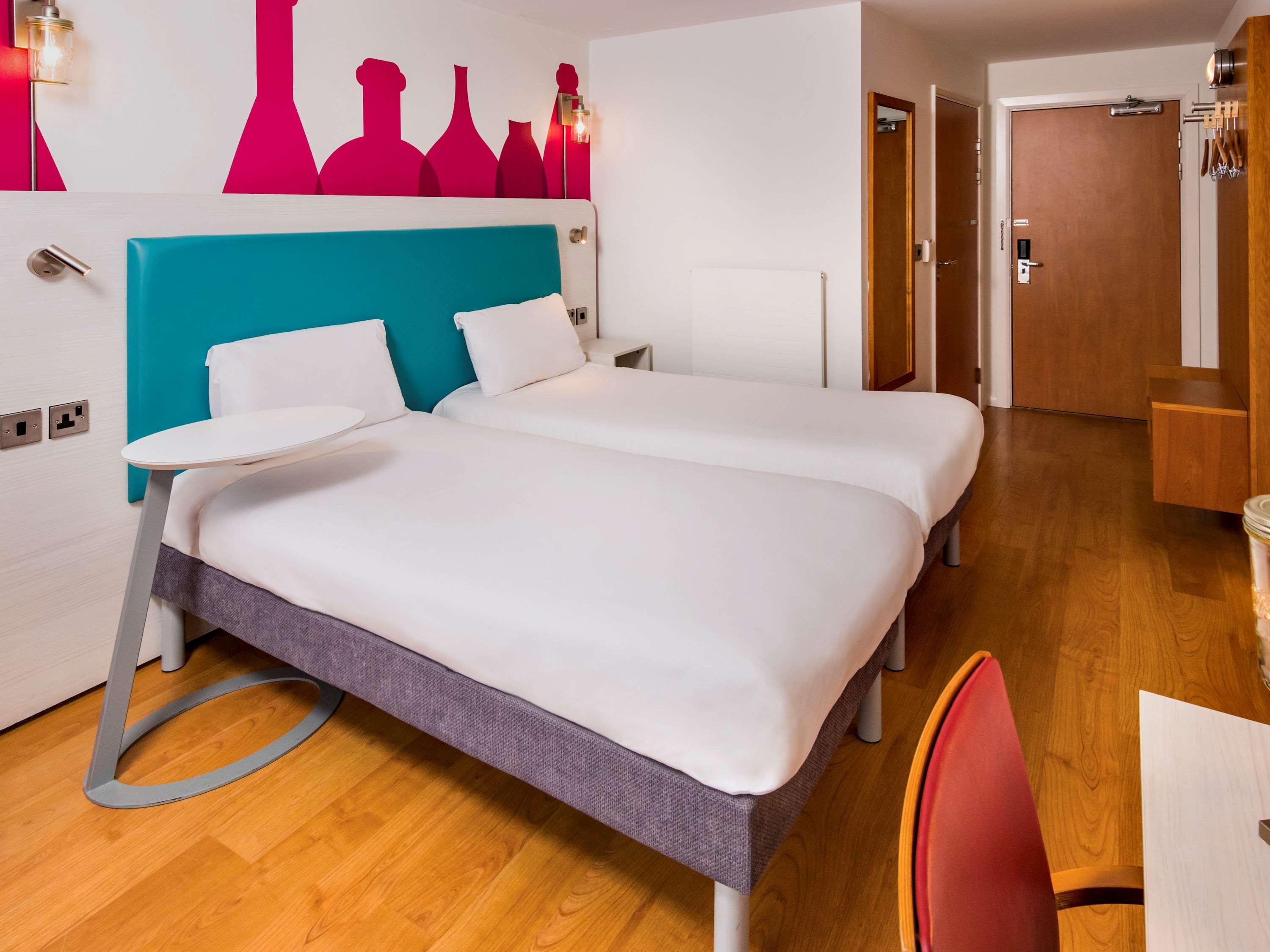 Отель Ibis Styles Барнсли Экстерьер фото
