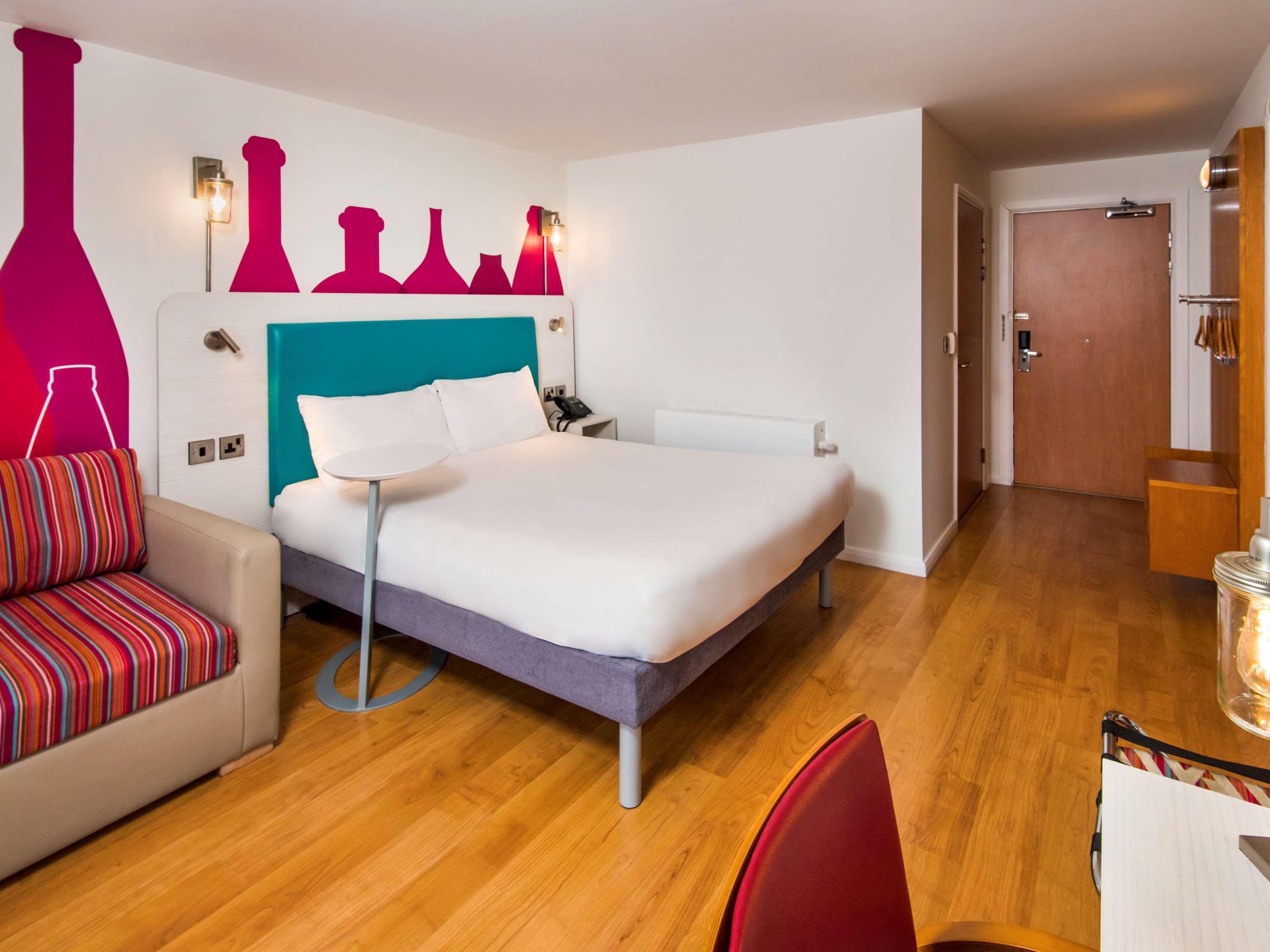 Отель Ibis Styles Барнсли Экстерьер фото