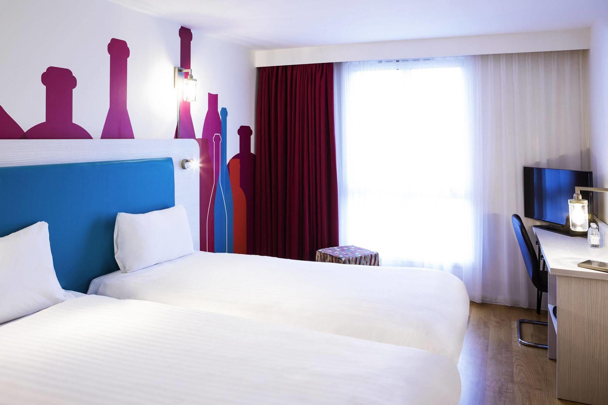 Отель Ibis Styles Барнсли Экстерьер фото